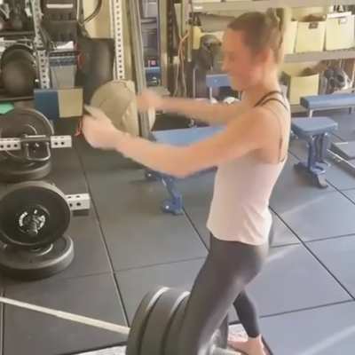 Brie Larson’s yearly No Nut November sabotaging
