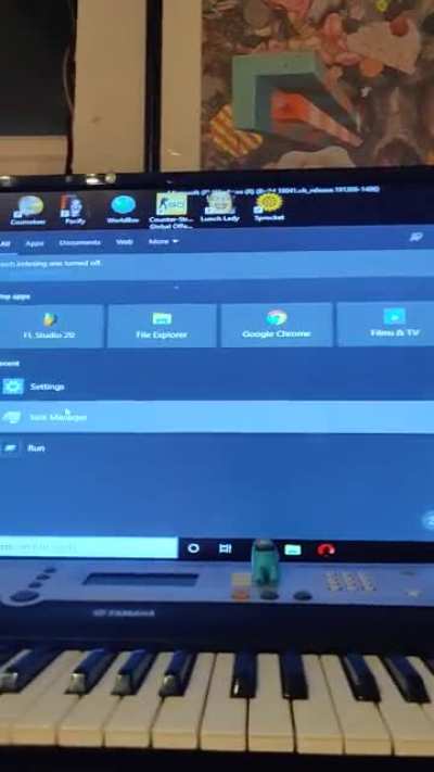 Everyone fo not click this if this comes up!!! Its someone from Russia and he hacked me it seems like its cooming from a friend but it really isn't i did not send this but my friend got it anyway and after I got this email from discord  