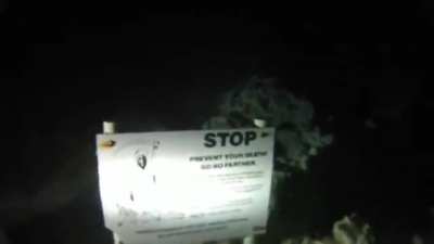 Man finds a sign while cave diving in Mexico that reads "PREVENT YOUR DEATH GO NO FARTHER", warning the divers about the mortal dangers of the activity.