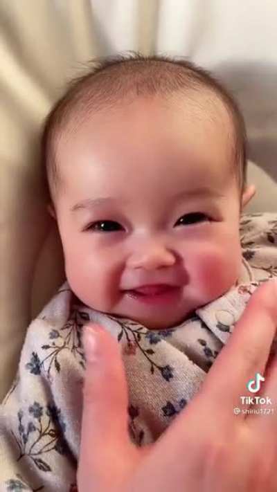 Look at This Cute Smile 😊 A Baby Enjoying Mom&rsquo;s Touch