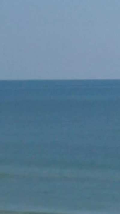 MUFON Velosia county, FL, August 16th 2020, long black shape is seen hovering slowly far at sea then suddenly accelerates in other direction at 30 sec