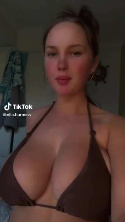 @ella_burnsss