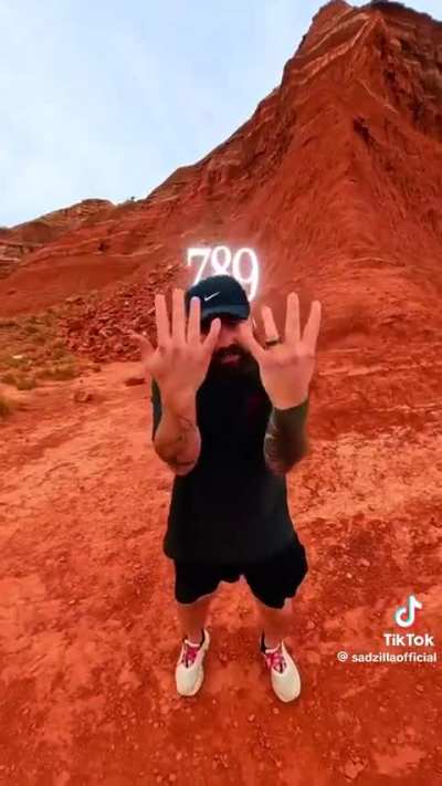 789