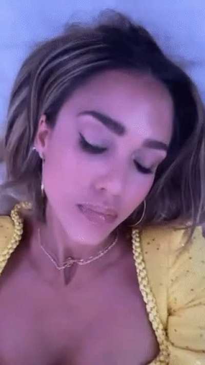 &ldquo;Oh yes sweetie just like that, get on top of mommy and put that nice big hard cock in mommy&rsquo;s pussy and fill mommy up with your seed honey&rdquo; -mommy Jessica alba