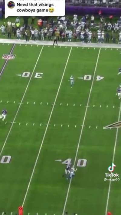 Vikings Film Session After Cowboys Game