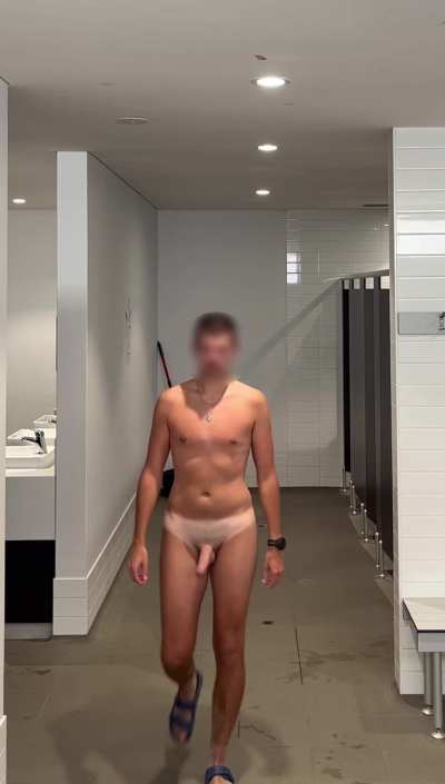 Heard you wanted a peak into the guys locker room