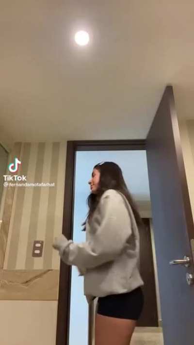 Holy Booty 🍑