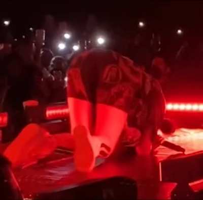 Nice jiggle