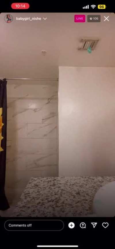 @baby<wbr>girl_<wbr>nishe got drunk and got naked