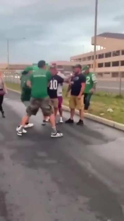 Boxing coach &amp;amp; student dish out a knuckle sandwich after scrap metal hanging off a trailer towed by careless buffoons scratched the side of coach's BMW M4