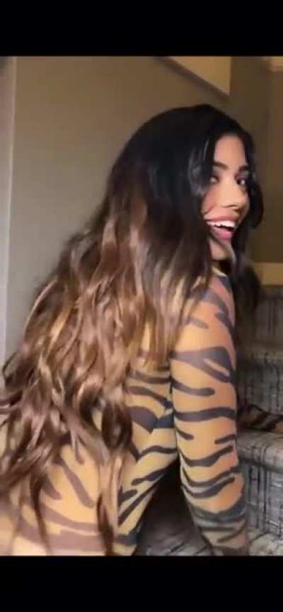 Tiger girl 🐆