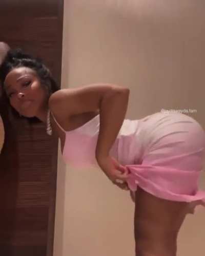🥰