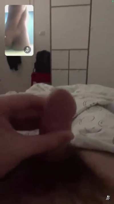 My friend jerking off to me, another satisfied customer, who&rsquo;s next?😜