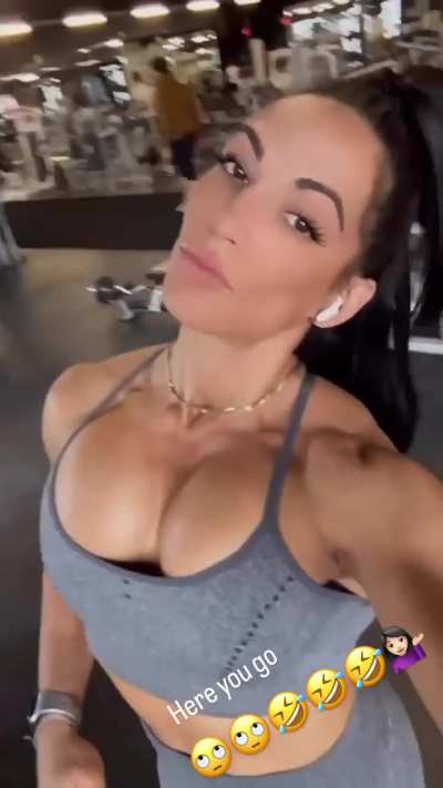 Vanessa Dominguez