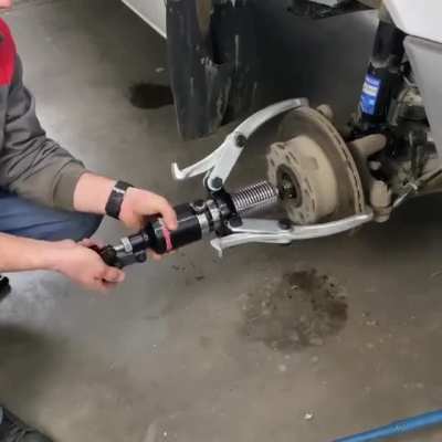 Hydraulic Puller
