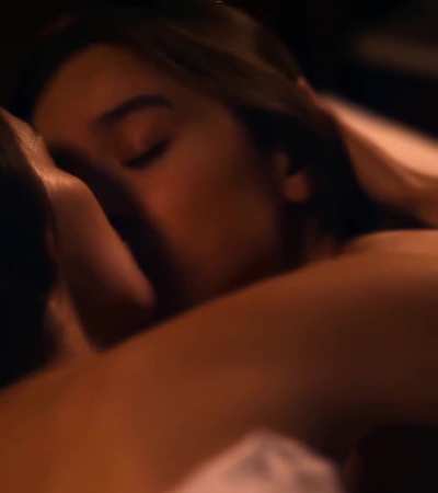 Hailee Steinfeld's lesbian sex scene is so hot
