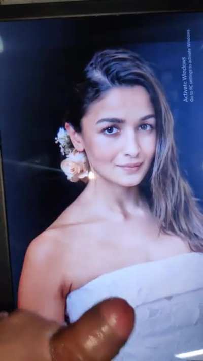 Alia Bhatt cum tribute 🤤🤤