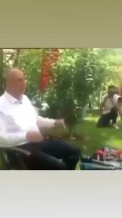 Ben niye buna bu kadar g&uuml;ld&uuml;m aq