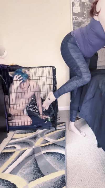 My girlfriend made me watch her &amp;amp; her bull fuck in our bed from my kennel while still on chastity 😣😭. After that, the only reward I got for being a good quiet boy was to stay in the cage and lick her sweaty feet and drink the cum from her ass 😭😖.