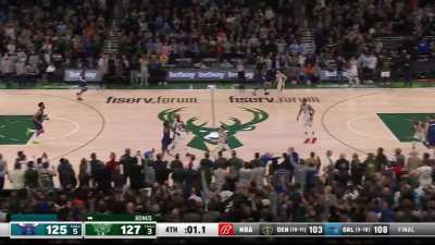 [Highlight] Giannis puts the Bucks up 2 with a euro step lay in and Bridges shot at the buzzer nearly goes in.