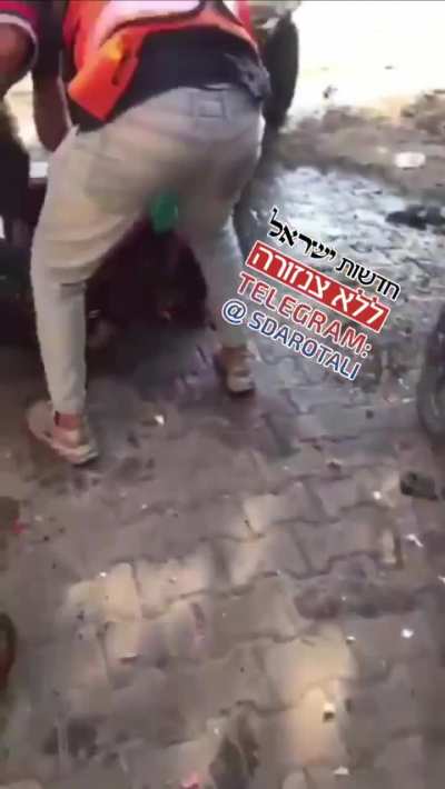 GORY video reportedly from Khan Yunis involving Hamas brutality against civilians (Need confirmation and details, NSFW) -- Airstrike not evident