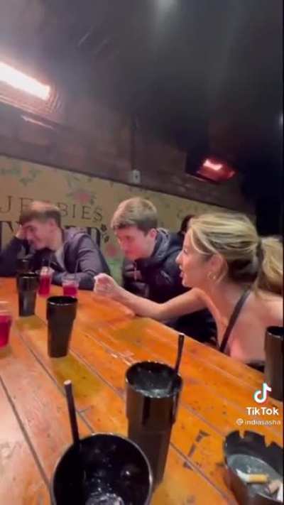 How to get free drinks