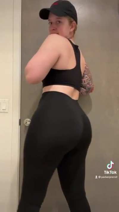 I&rsquo;m a lil thicker now than this but the vid is still good 💁🏼&zwj;♀️ @parkerpreroll