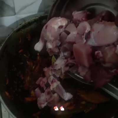 Boys cooking skills when they are alone &amp;gt;&amp;gt;&amp;gt;