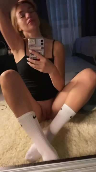 This is the video I would send you to work, will you be my boyfriend?