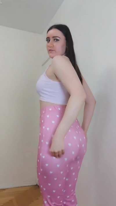 Bouncy in pink