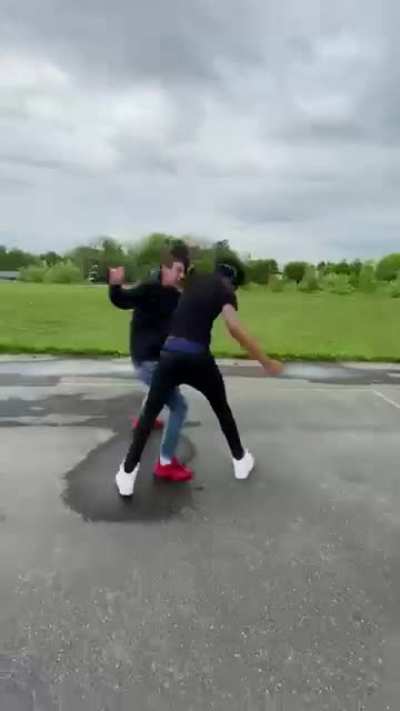 🤦🏾&zwj;♂️
