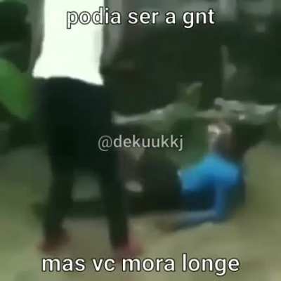 😔 S&oacute; queria meter o meu punho dentro da sua boca.