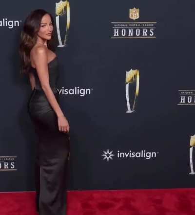 Slaying in Black 🖤❤️‍🔥 - Kay Adams