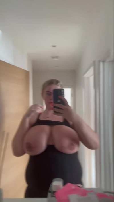 Hey it&rsquo;s me again:) For my favourite subreddit 😝