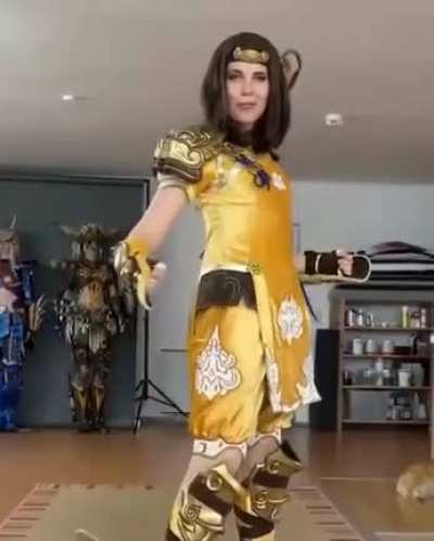 This insane cosplay