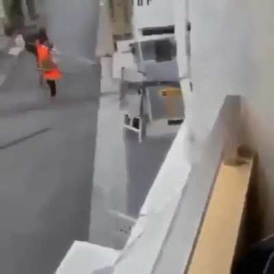 Don&rsquo;t go for it buddy