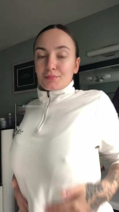 cozy reveal in my sweater