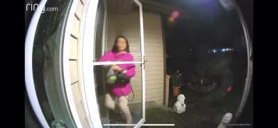Warning, Asians are still being targeted and being followed home. Happened this morning Kent East Hill