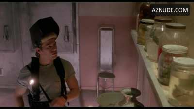 Samantha Phillips - Phantasm II (1988)