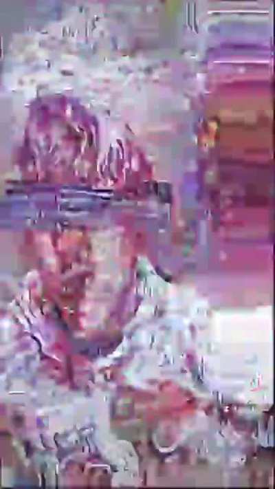 i&rsquo;ve been working on making trippy videos, tell me how i can improve !