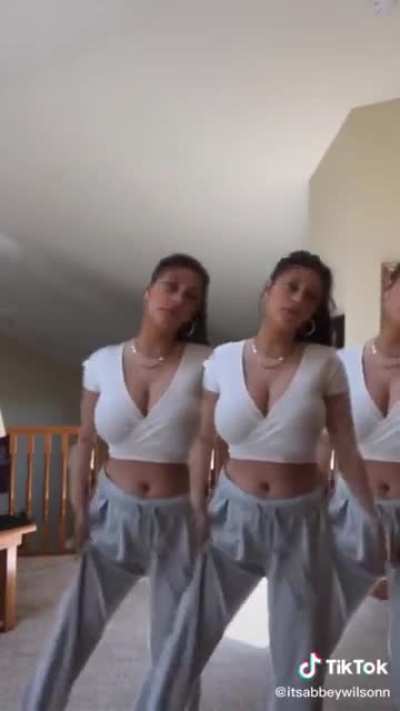 Old TikTok but a good one🥵