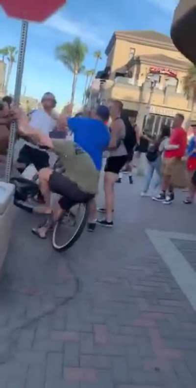 Guy screams &ldquo;fuck you&rdquo; to protesters then proceeds to have his reset switch bopped