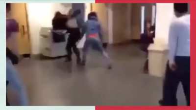 wrestler vs 4 guys