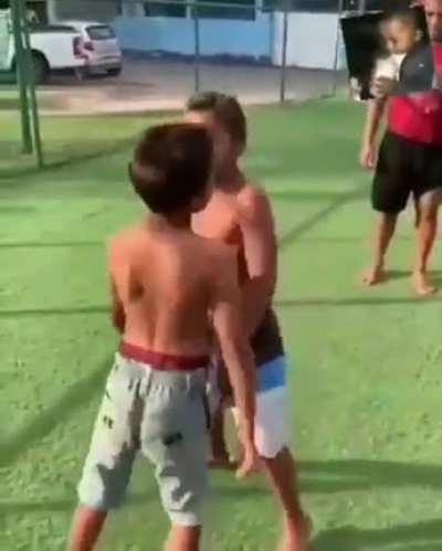 IH MANÉ