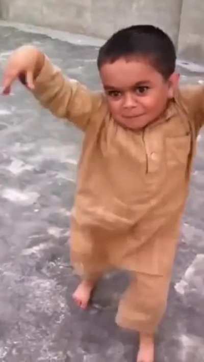 Shoaib Akhter & PCT Fans Right Now !