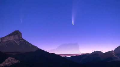 Timelapse of Comet 'Neowise' moving across the sky above the Chartreuse Mountains in southeastern France.