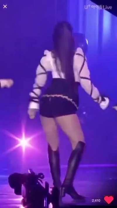 MYOUI MINA