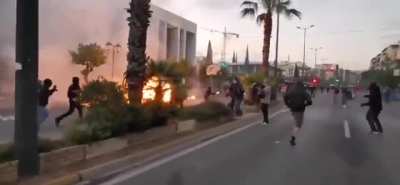Footage of the Riots outside the US Embassy in Athens Greece this evening