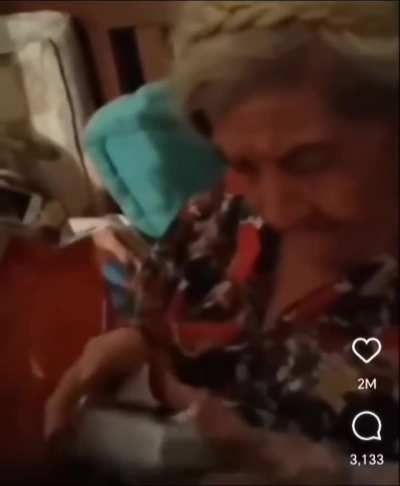 Don't go into the light, grandma! 