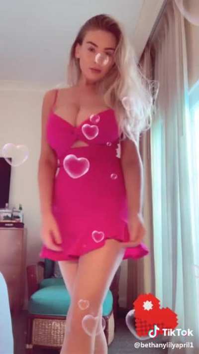 One of my favourite OnlyFans models ❤️ Bethany Lily